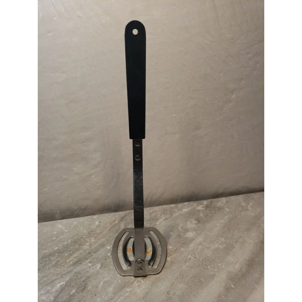 Vtg ACE Stainless Steel Slotted Potato Masher Retro Black Handle Made in USA